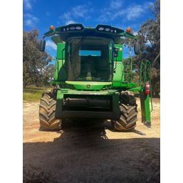 2012 John Deere S670