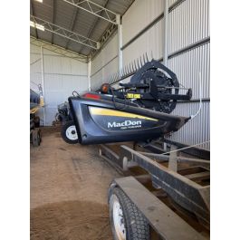 2017 MacDon D65 Rigid Draper Platform
