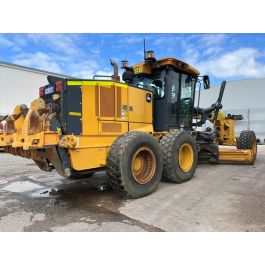 2019 John Deere 672GP Grader
