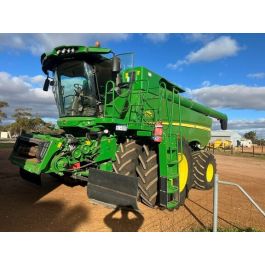 2021 John Deere S780