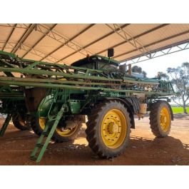 2016 John Deere R4045