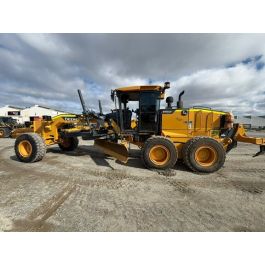 2022 John Deere 670GP Grader