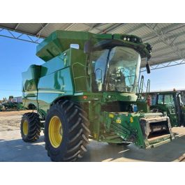 2023 John Deere S760