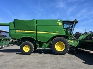 513855_John_Deere_2017_S680