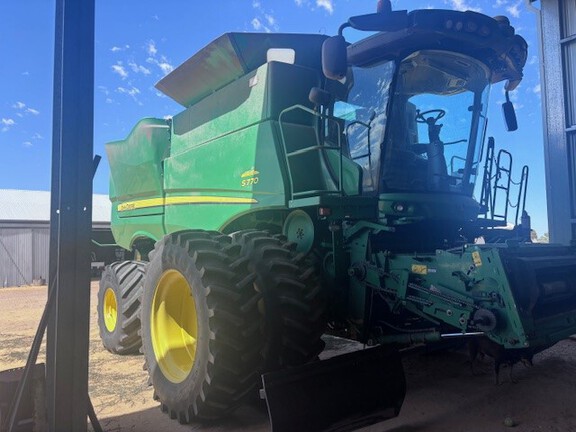 513860_John_Deere_2018_S770