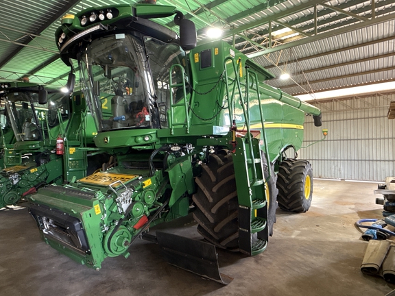 514177_John_Deere_2020_S780