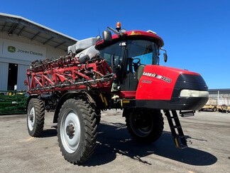 513381-Case-IH-Patriot-4430-sprayer