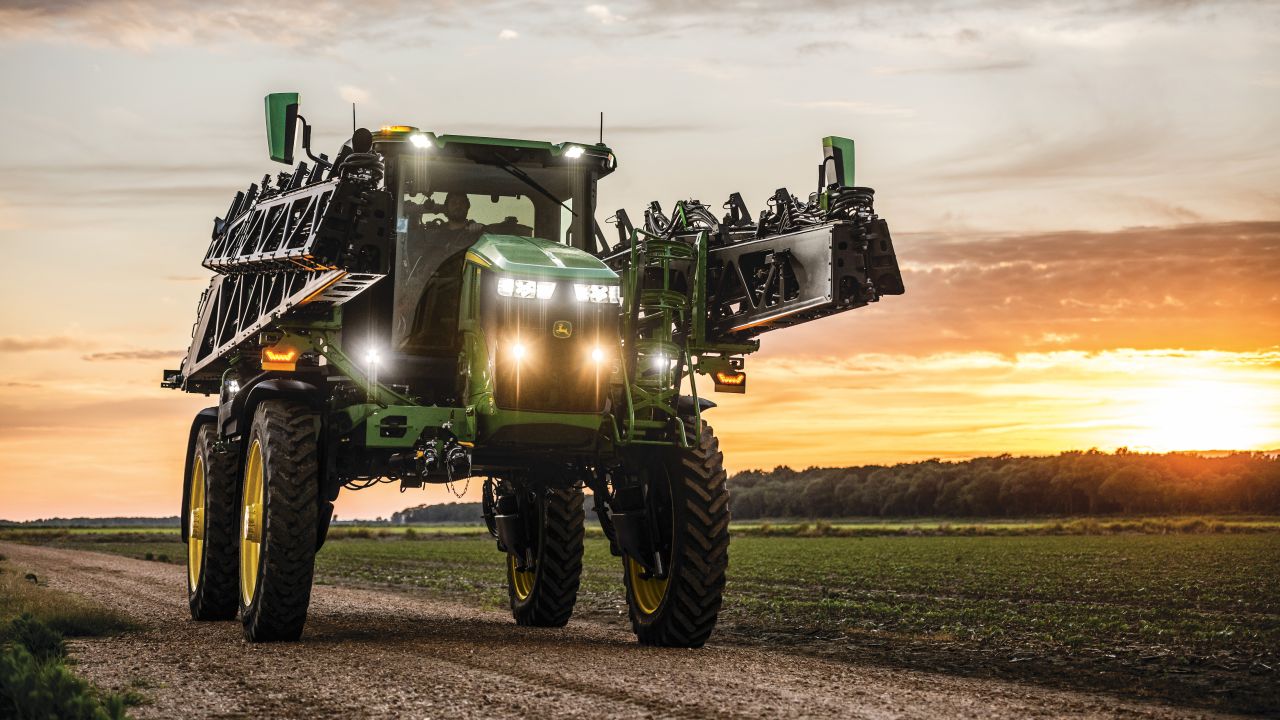 Sprayer16x9